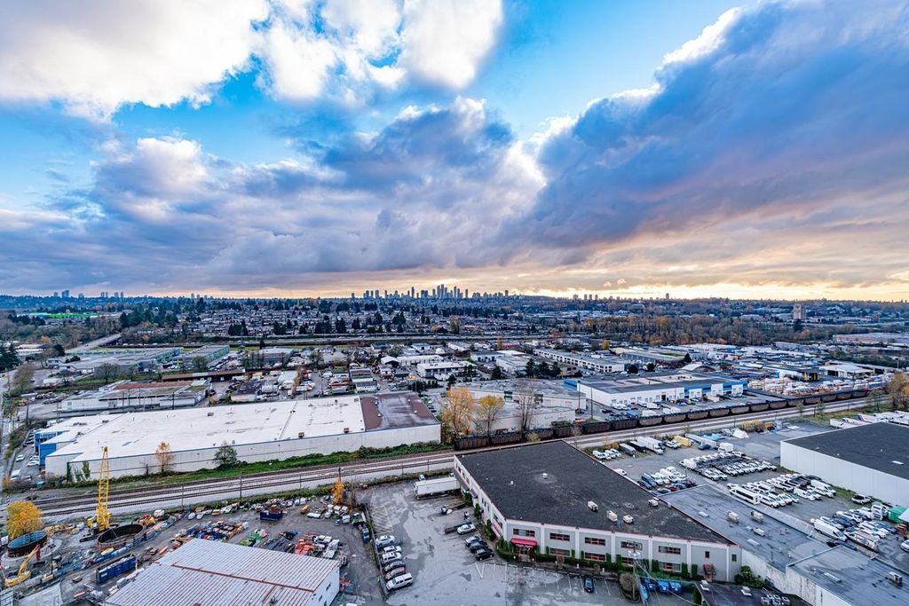 listing image 1106353950155571952