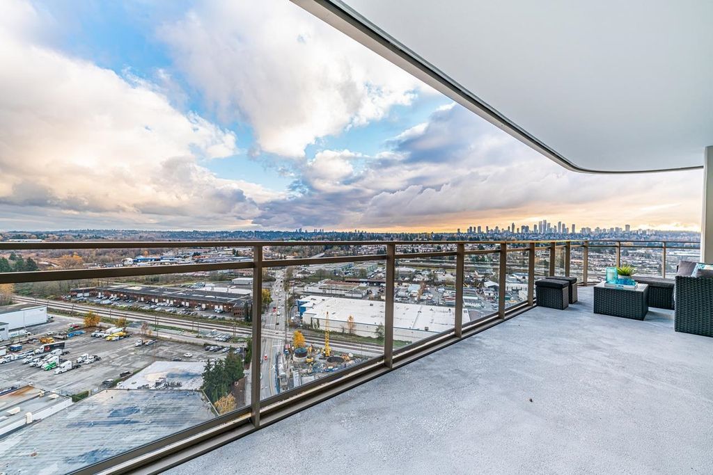 listing image 1101289133891829317