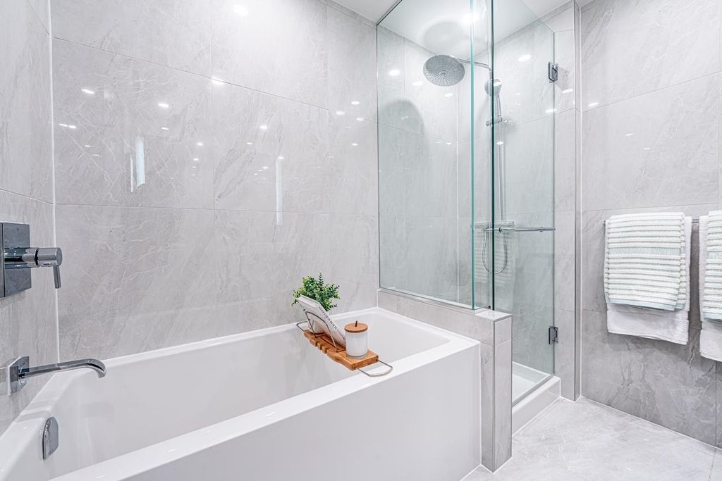 listing image 1108680624899329964