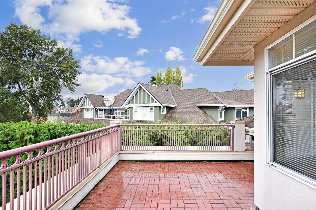 listing image 1104654244743727177