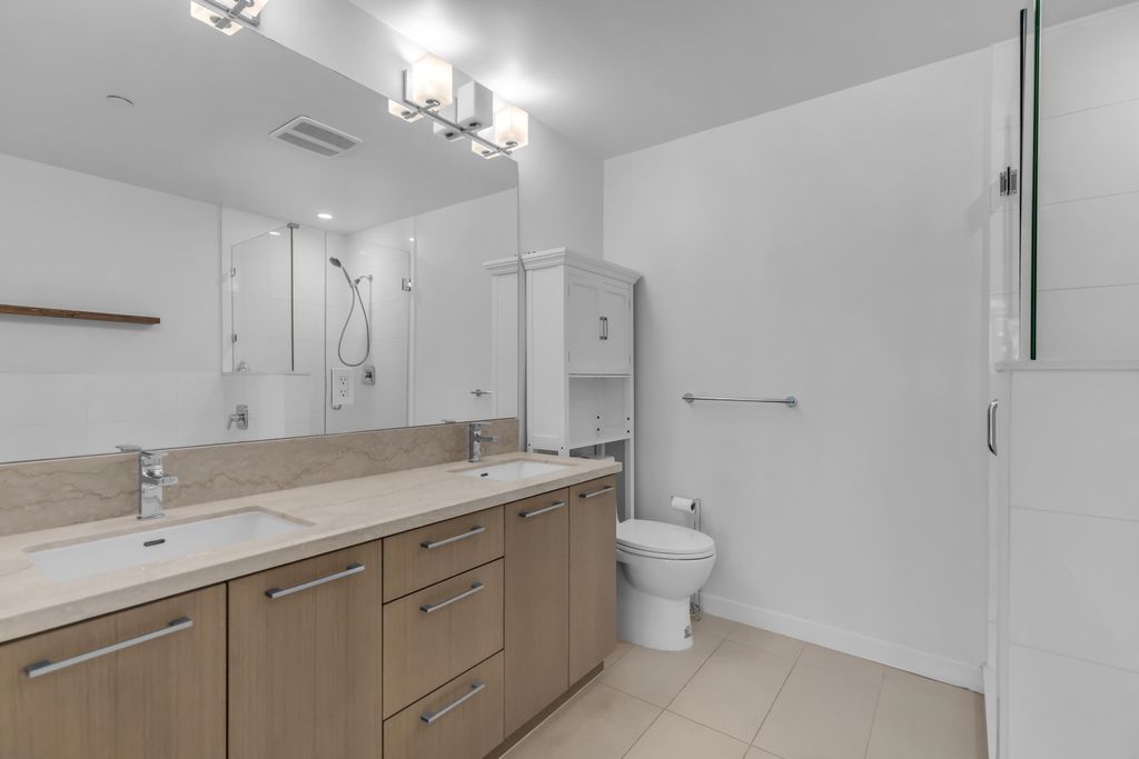 listing image 1107630063514750981