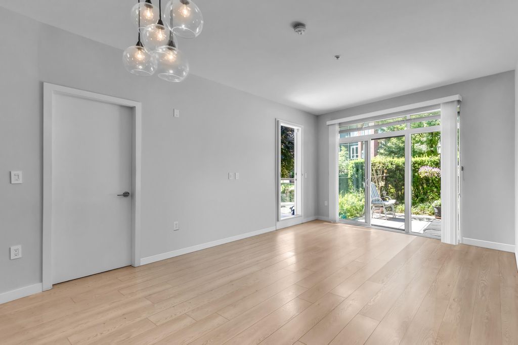 listing image 1101081001479226016