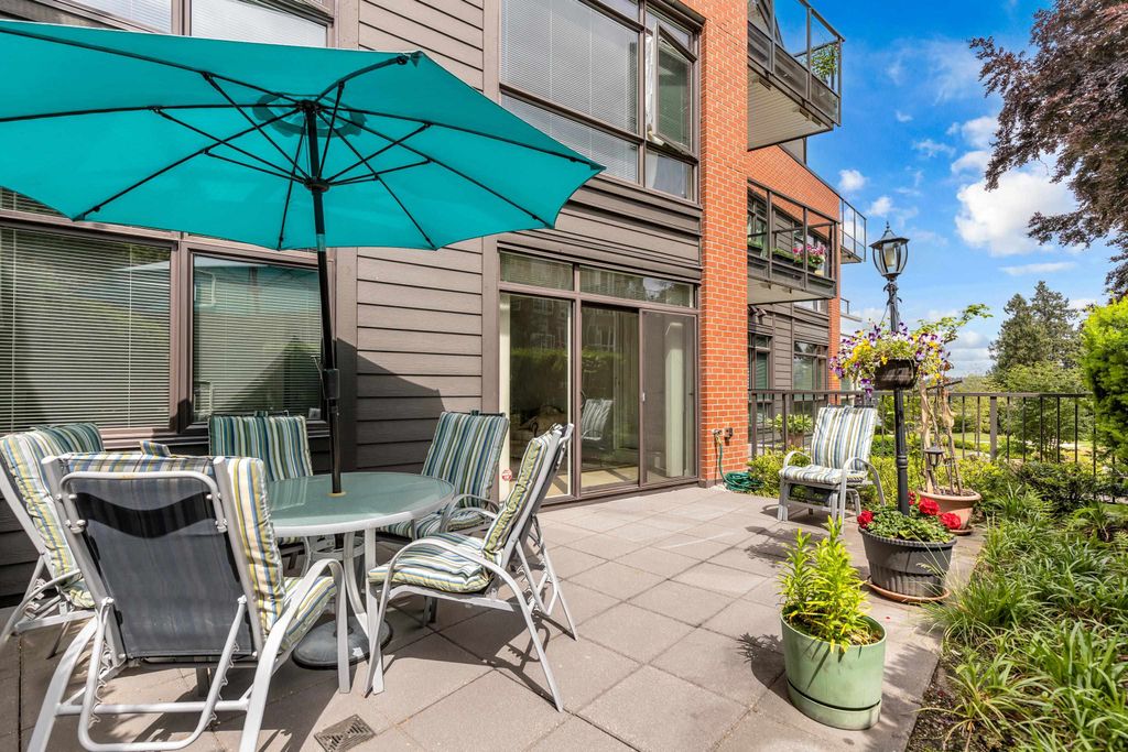 listing image 1109618483502756158