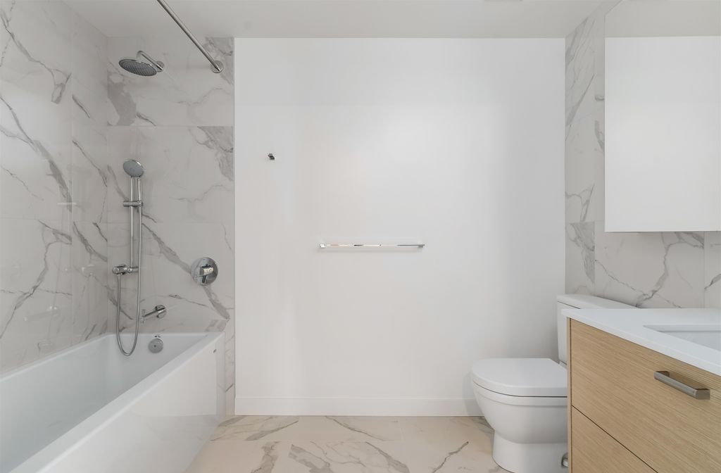 listing image 1106104639705805488