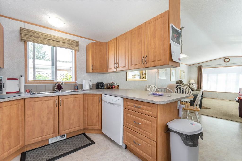 listing image 1102842151211757689