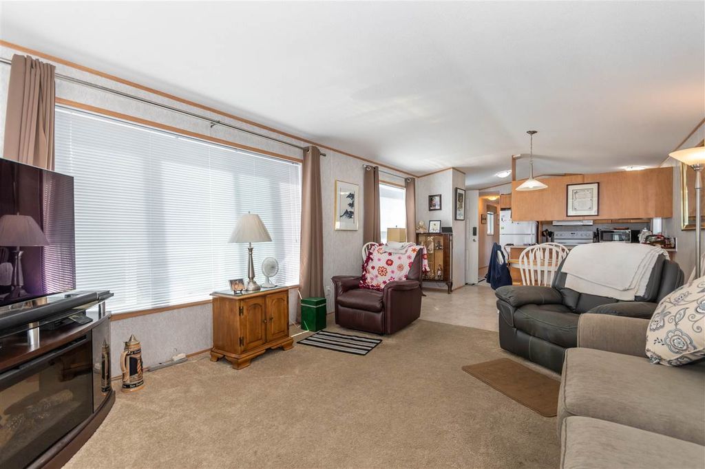 listing image 1101010457436924517