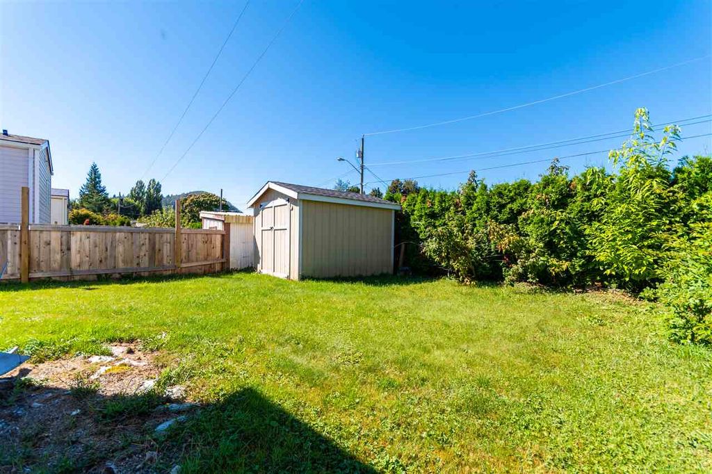 listing image 1102342894349165612