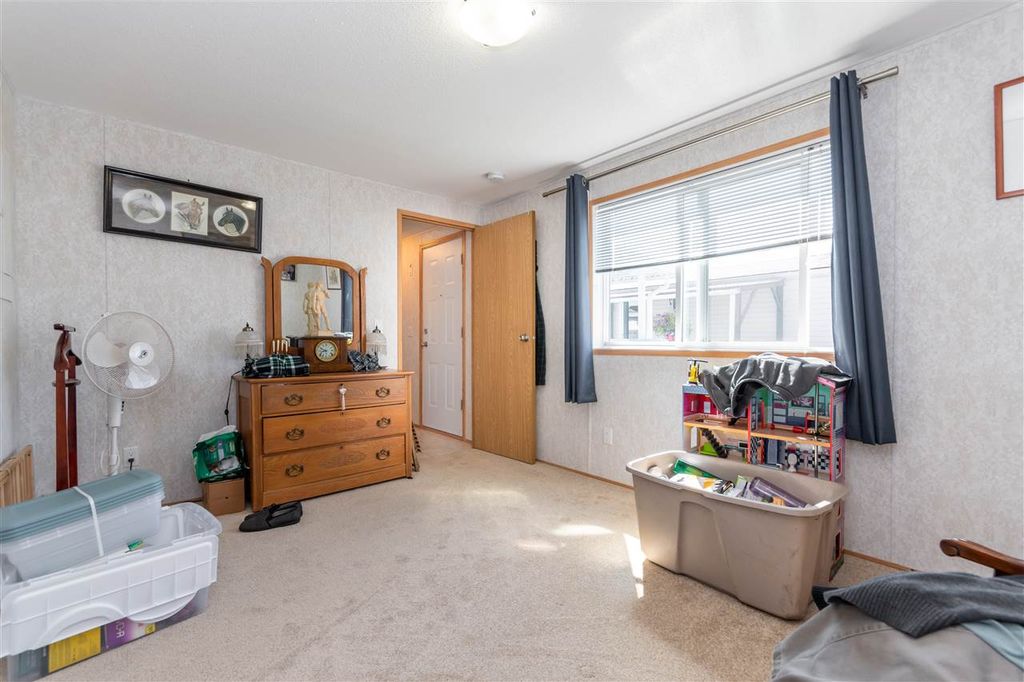 listing image 1100692316015031848