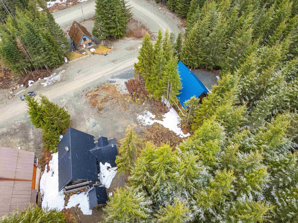 listing image 1102383217510971957