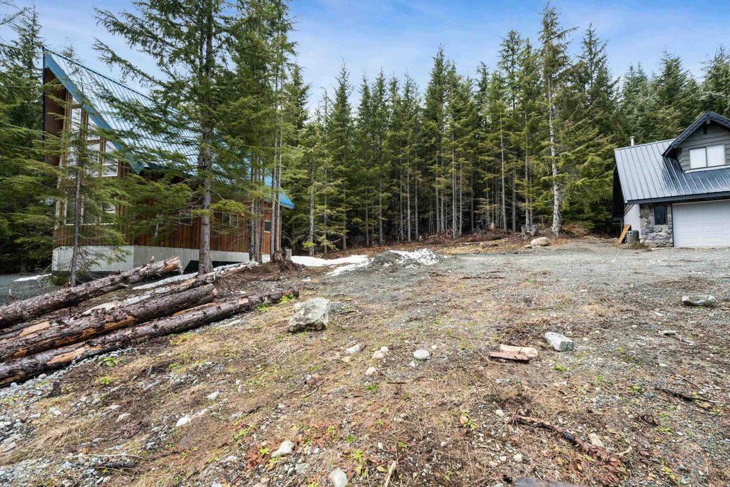listing image 1105325388051940986