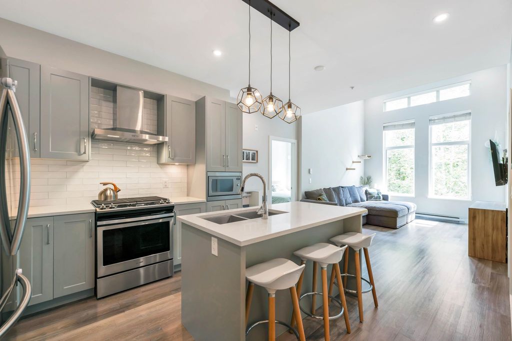 listing image 1101677311819540447