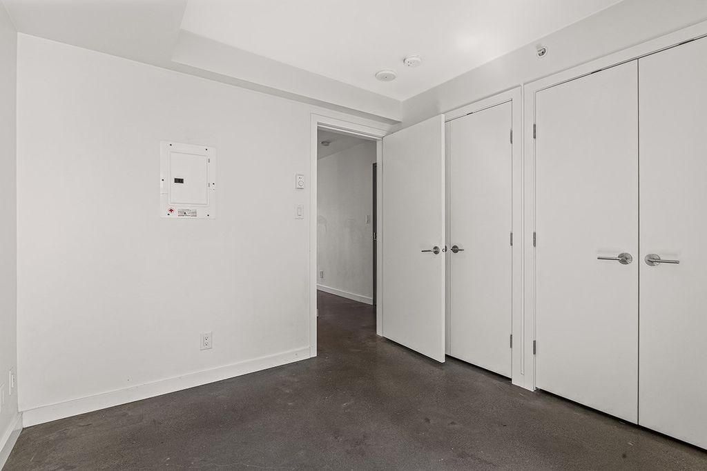 listing image 1105751503491398947