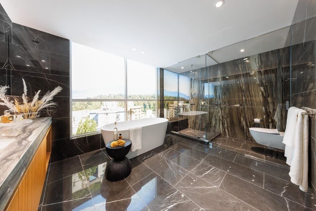 listing image 1108507422498534660