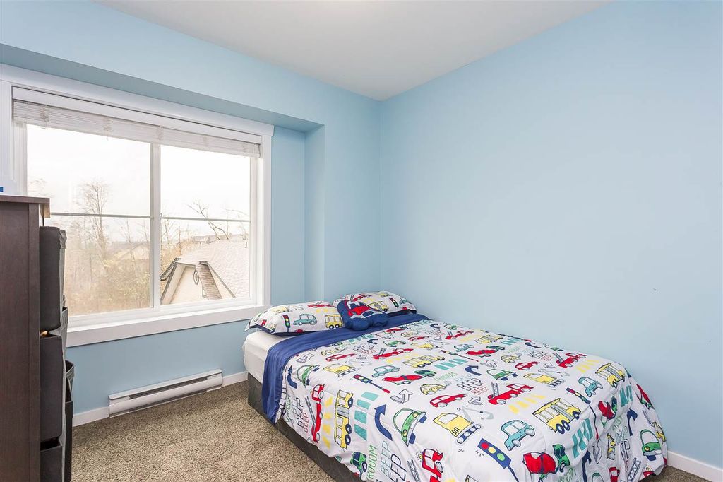 listing image 1107410453452835305