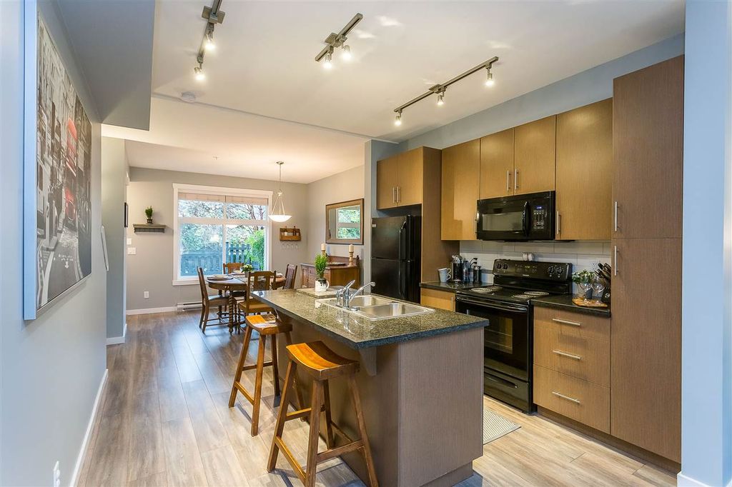 listing image 1104188142629434511