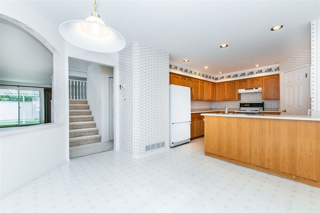 listing image 1107732784272245540