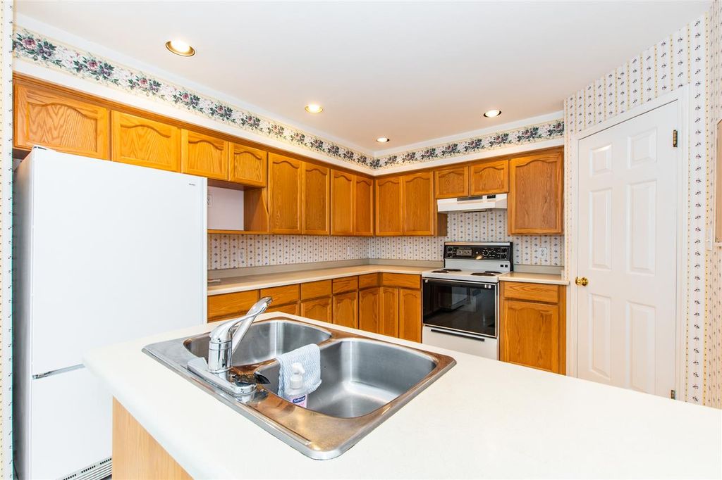 listing image 1102237609459845254