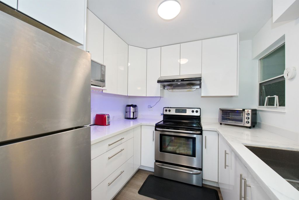 listing image 1104969563245854444