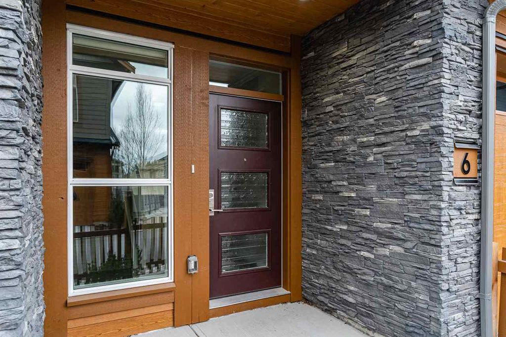 listing image 1109013644271004149