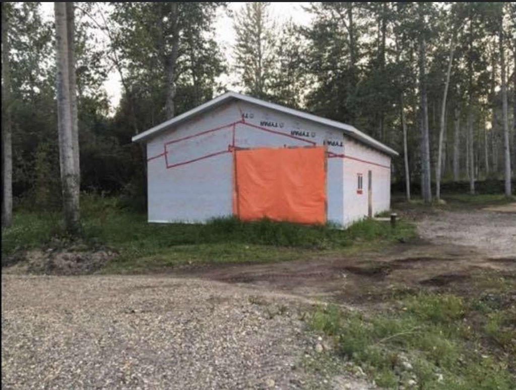 listing image 1106953964887897364