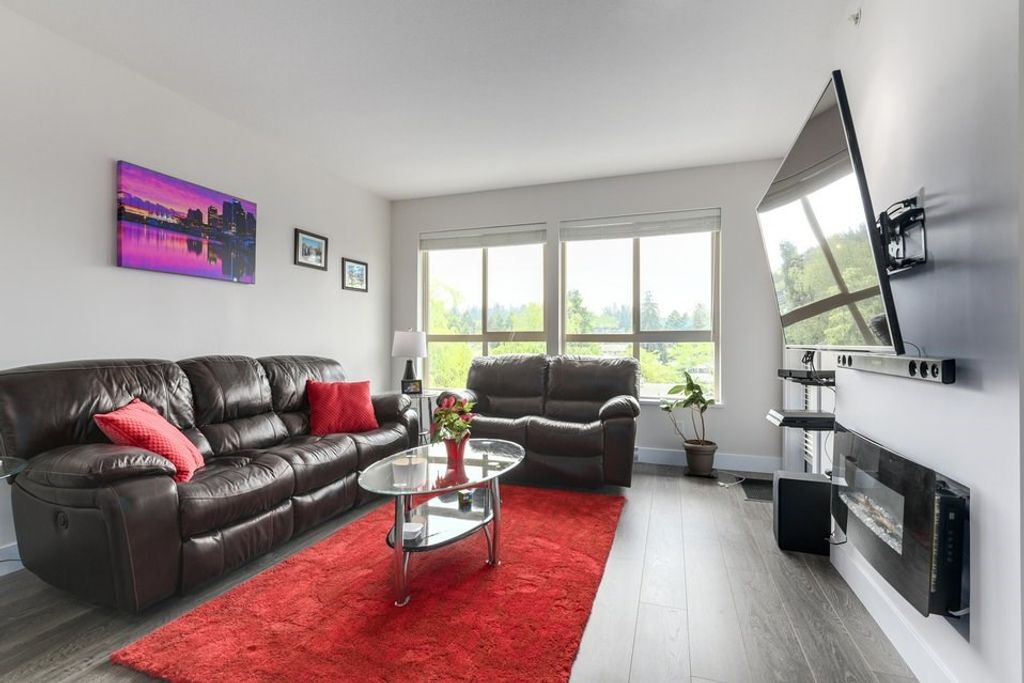 listing image 1101128292812497047