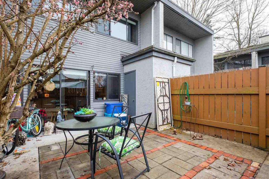 listing image 1104537974100263708