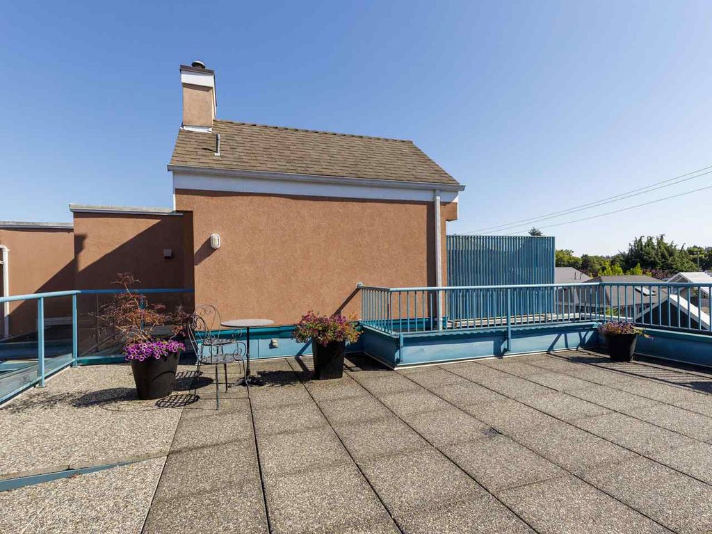 listing image 1109719930947271476