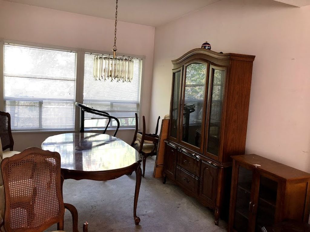 listing image 1101808367479885227