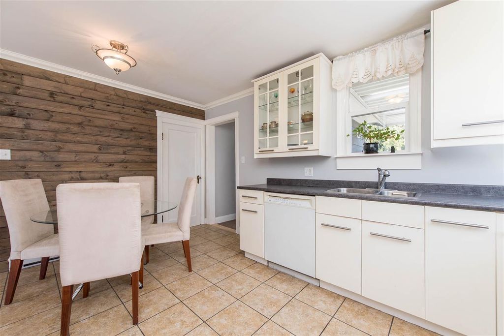 listing image 1109303032369175007