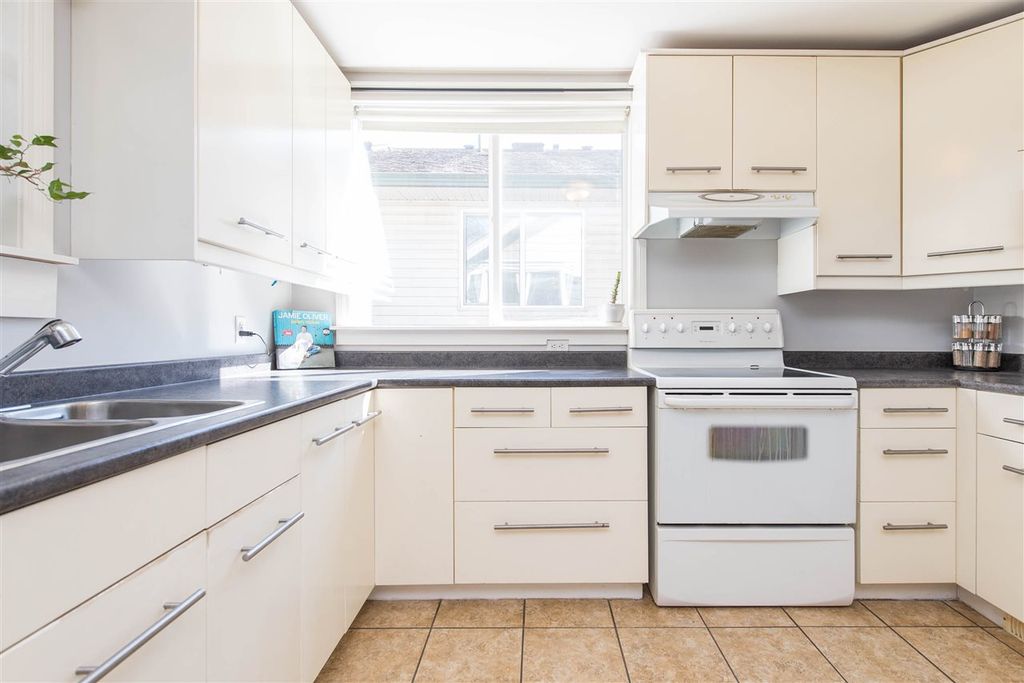 listing image 1105340135739214134