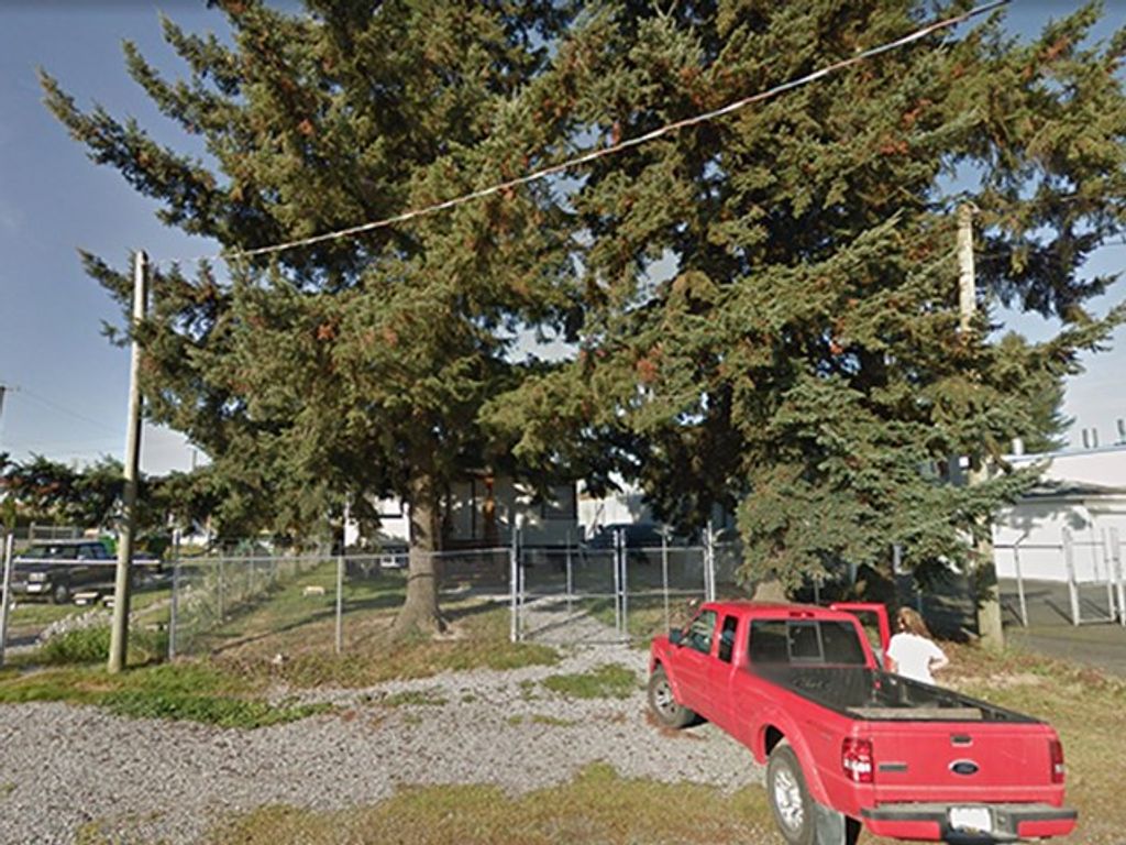 listing image 1104188381175431955