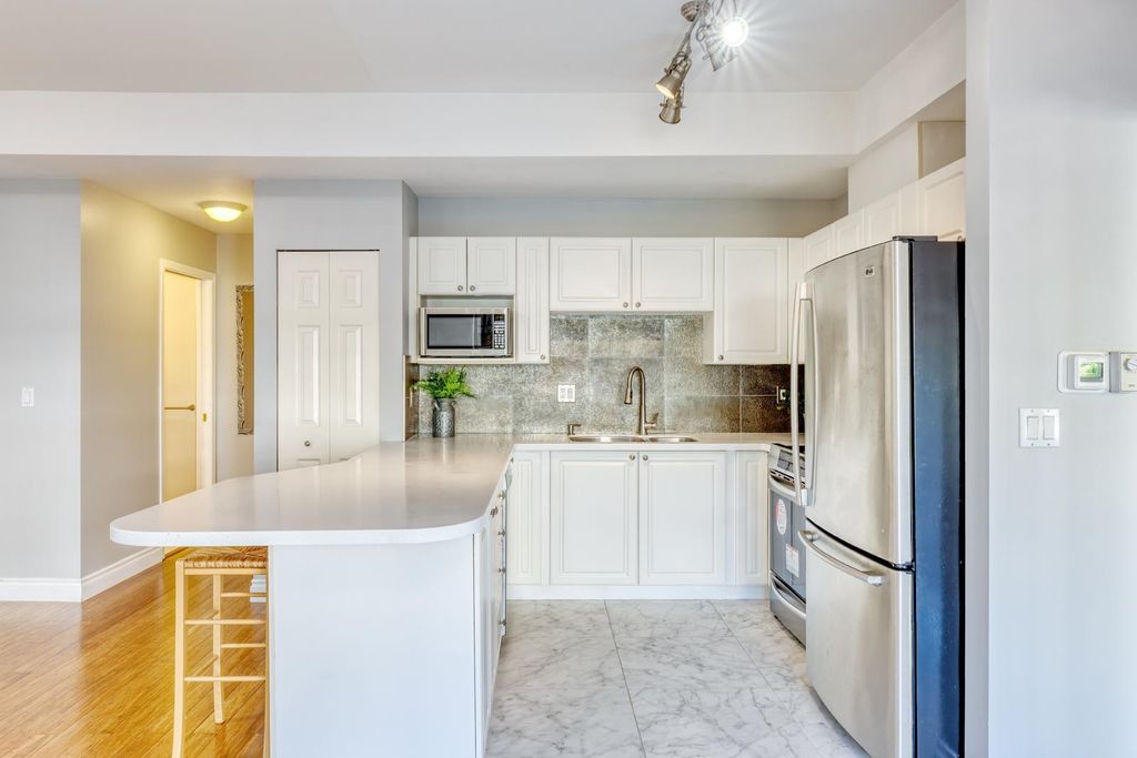 listing image 1108479573760995071