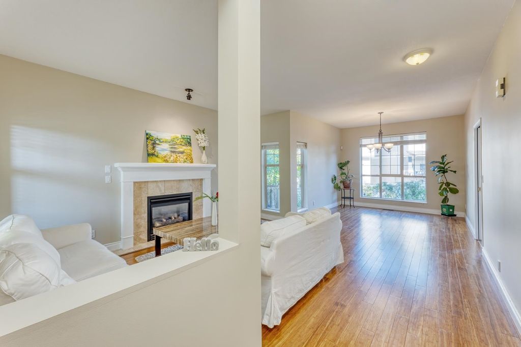 listing image 1103005779488397626