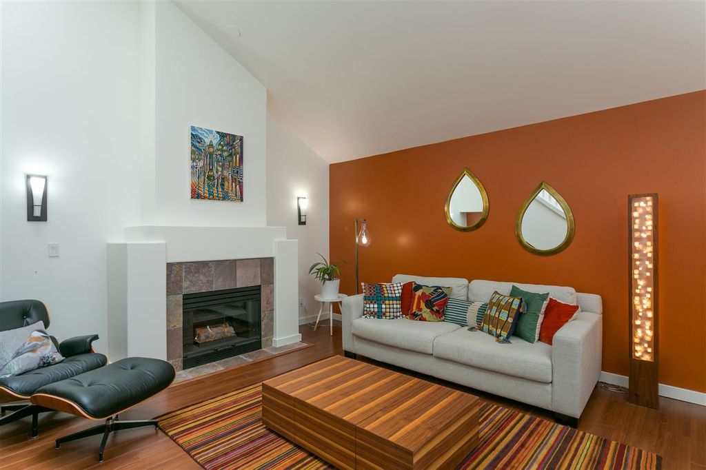 listing image 1101164126294209134