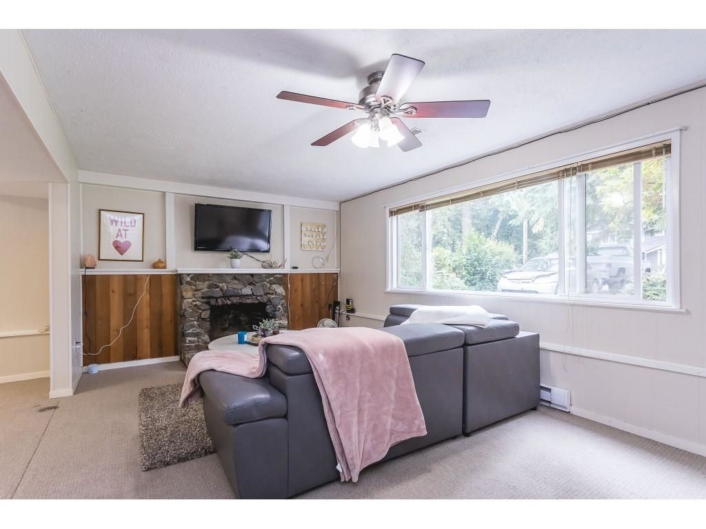 listing image 1104454200353039740