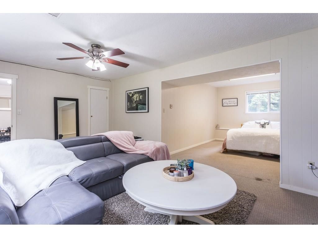 listing image 1108708614174002577