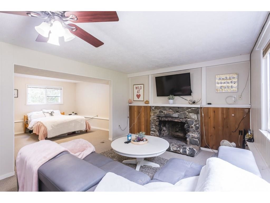 listing image 1100387166549805912