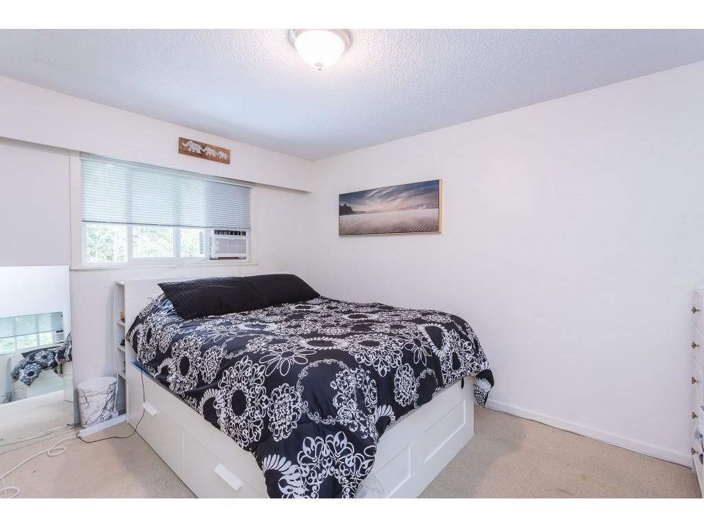 listing image 1108594266290596359