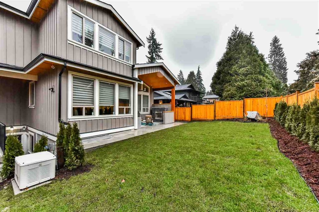 listing image 1105722724329662601