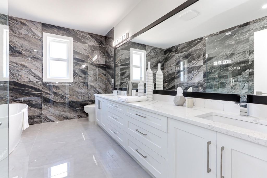 listing image 1106071746909308088