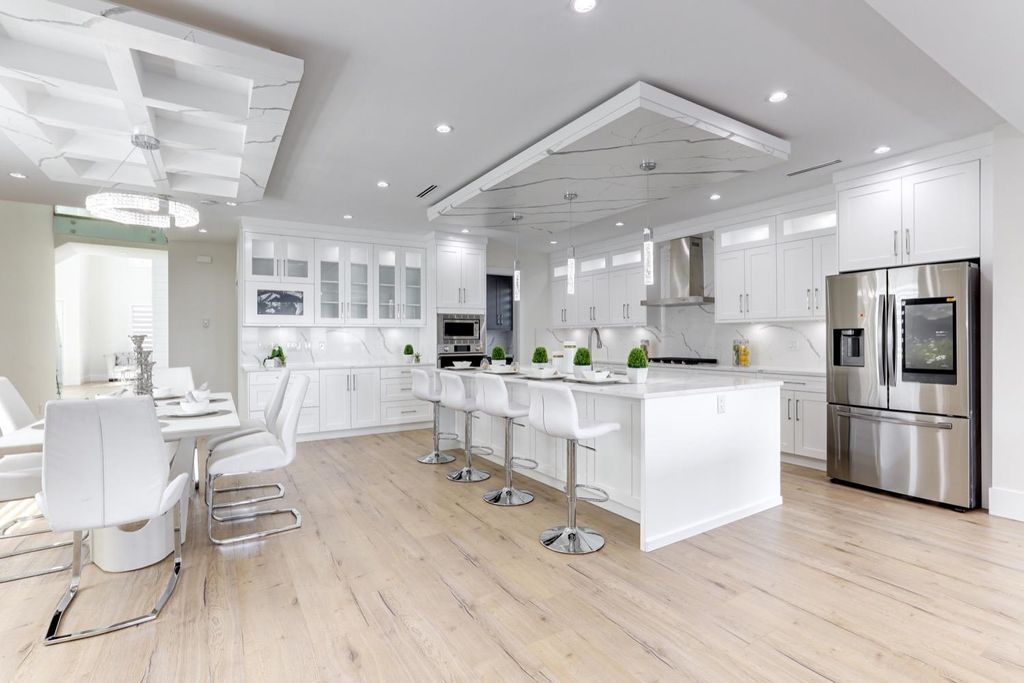 listing image 1108561954278512914