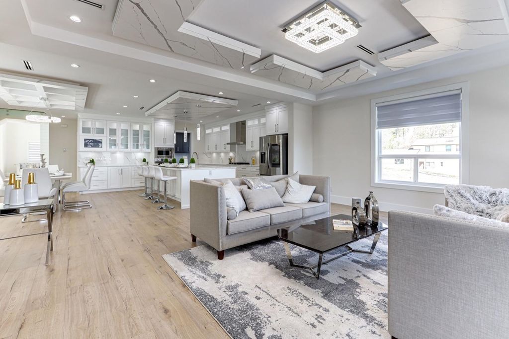 listing image 1108875050895671990