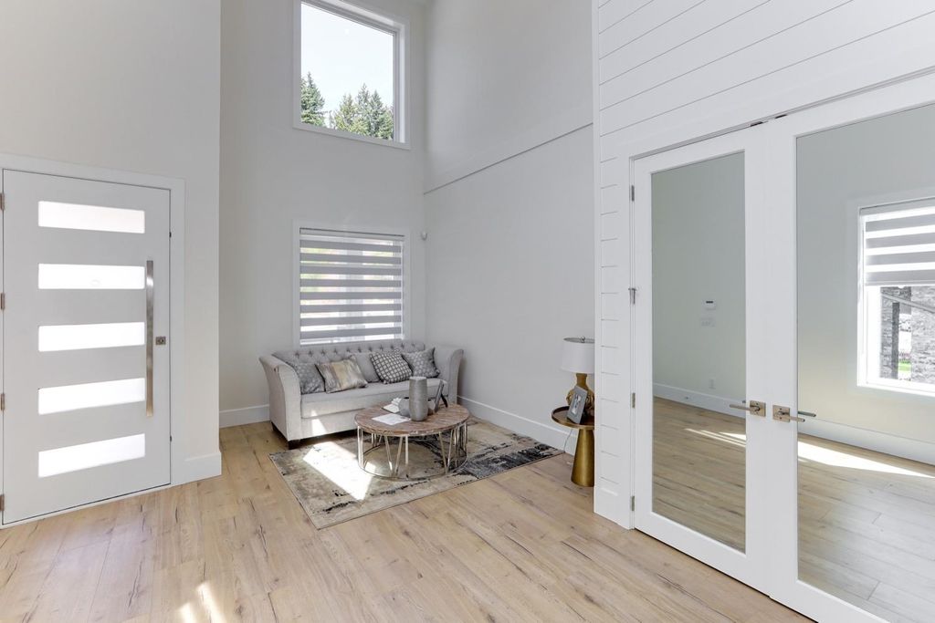 listing image 1106610841180726833