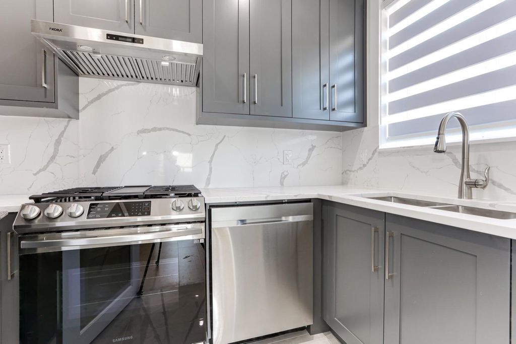 listing image 1104685570983157950