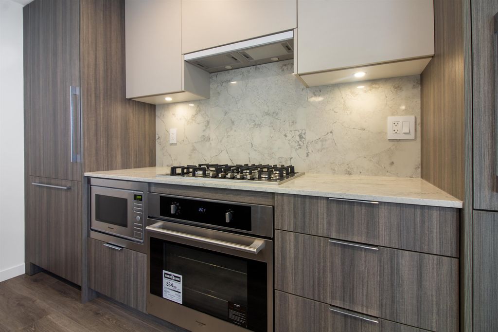 listing image 1106549504710329305