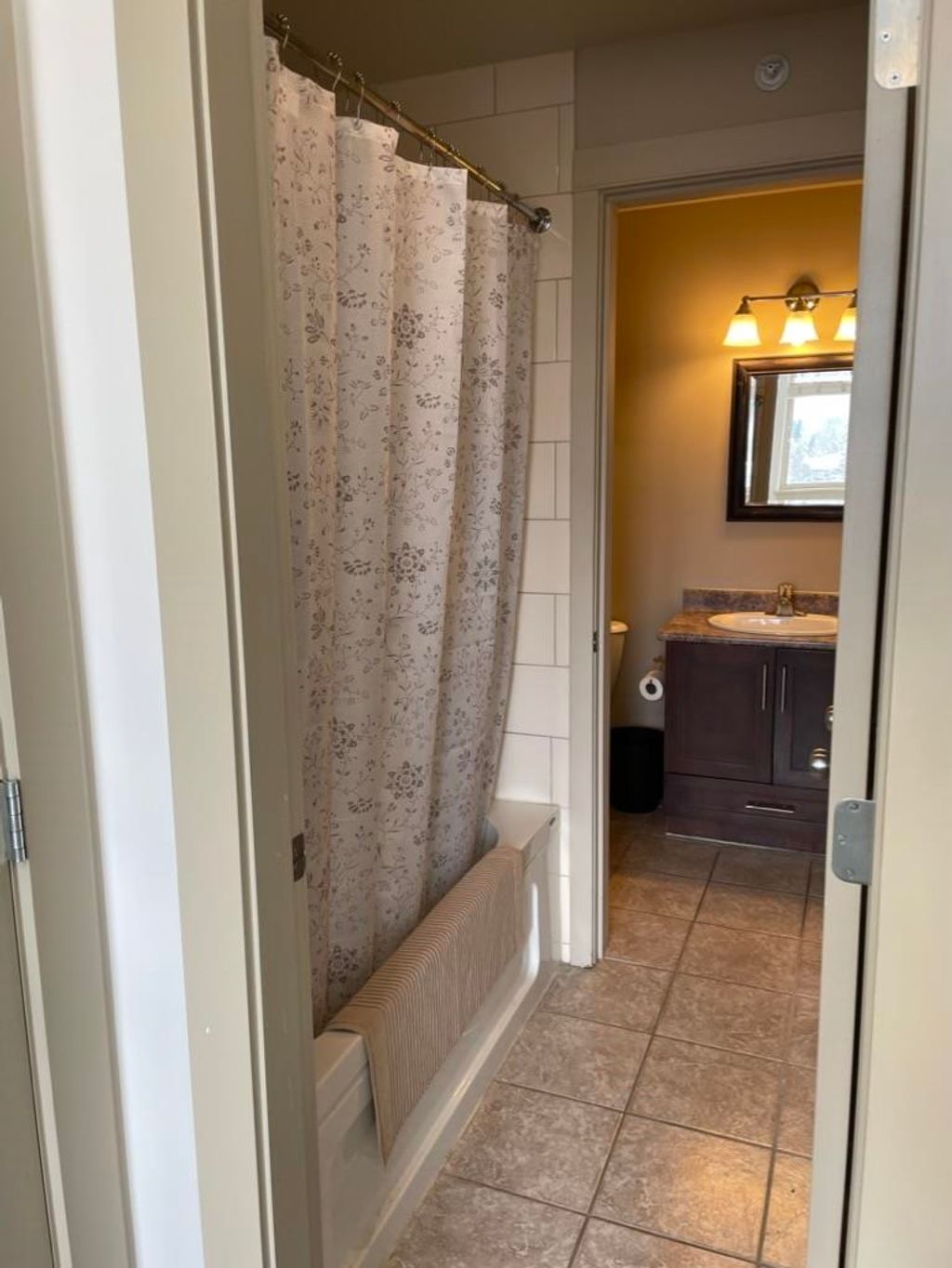 listing image 1108546336597289717
