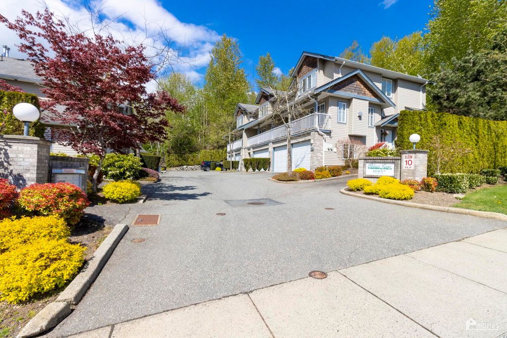 listing image 1108701437445286659