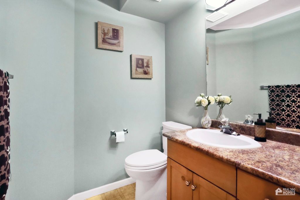 listing image 1100967489153509126