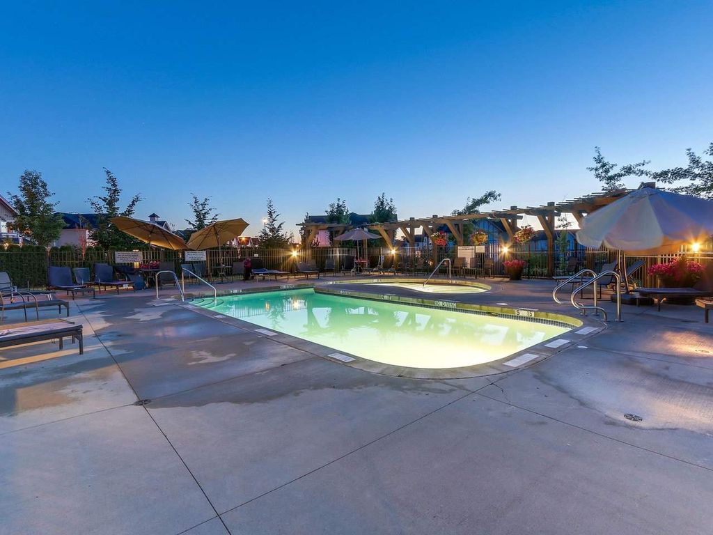 listing image 1108090797282877042