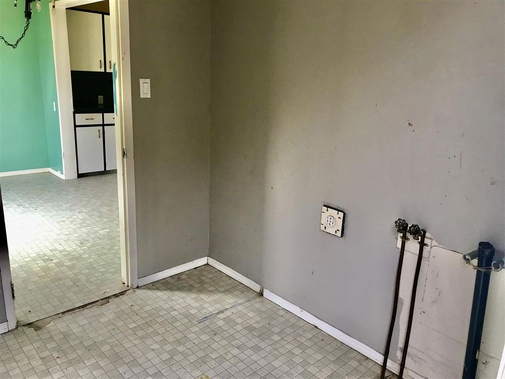 listing image 1100498626067651311
